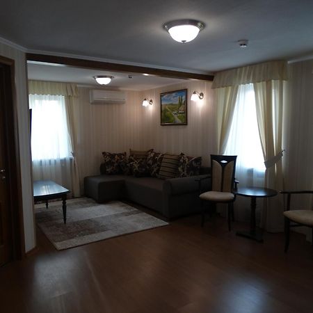 Козак Вакула Hotel Kozelets Екстериор снимка